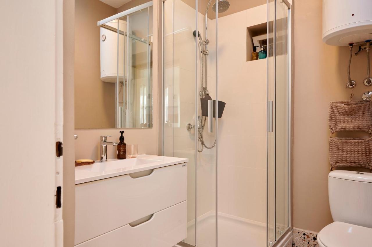 Apartment Tin โตรกีร์ ภายนอก รูปภาพ