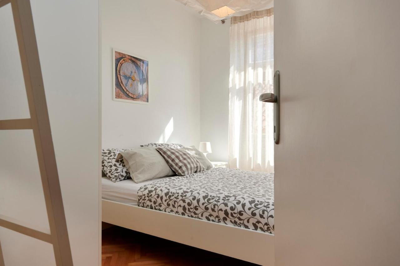 Apartment Tin โตรกีร์ ภายนอก รูปภาพ